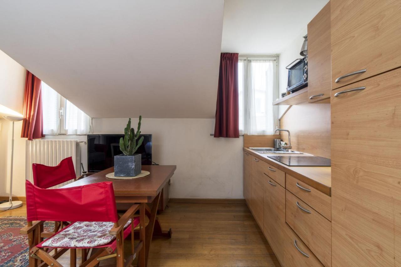 Apartmán Easylife - Accogliente Monolocale In Zona Navigli Milán Exteriér fotografie